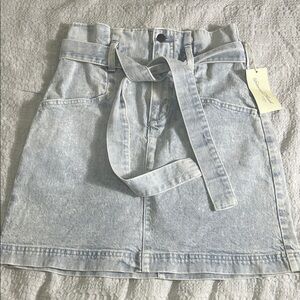 Universal Thread Light Blue Denim Skirt size 0